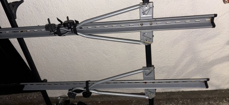 Bike roof rack for jeep grand Cherokee 