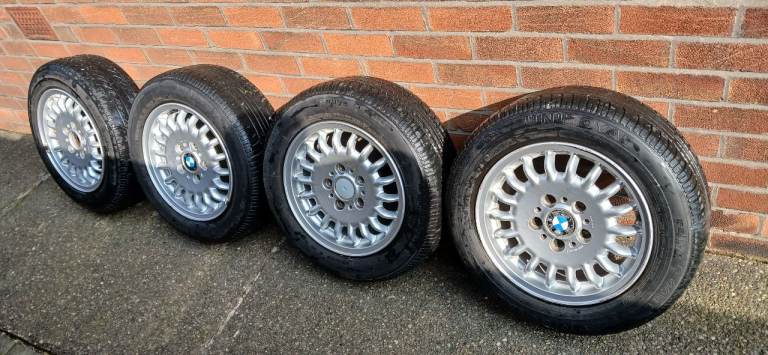 BMW Bottle Cap Alloy Wheels (15 inch 5 stud)