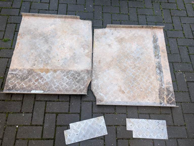 Chequer plate. 4 pieces