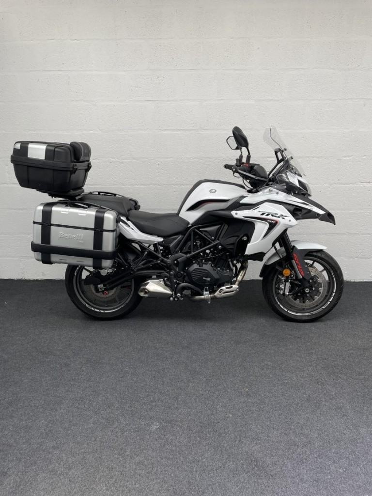 Benelli TRK 502 - 2024 - 2127 Miles