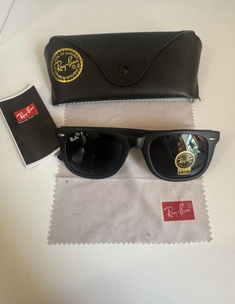Ray ban wayfarer sunglasses