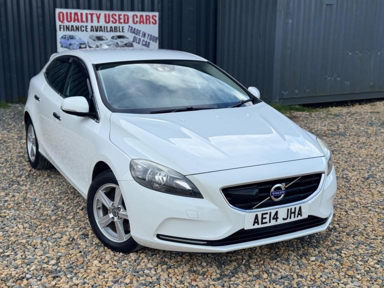 Volvo V40 1.6 Petrol Automatic T4 Euro 5 Petrol Automatic