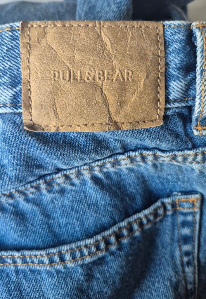 Pull & Bear Petite Blue Mom Jeans - Size 8 - DIY / Paint / Workwear
