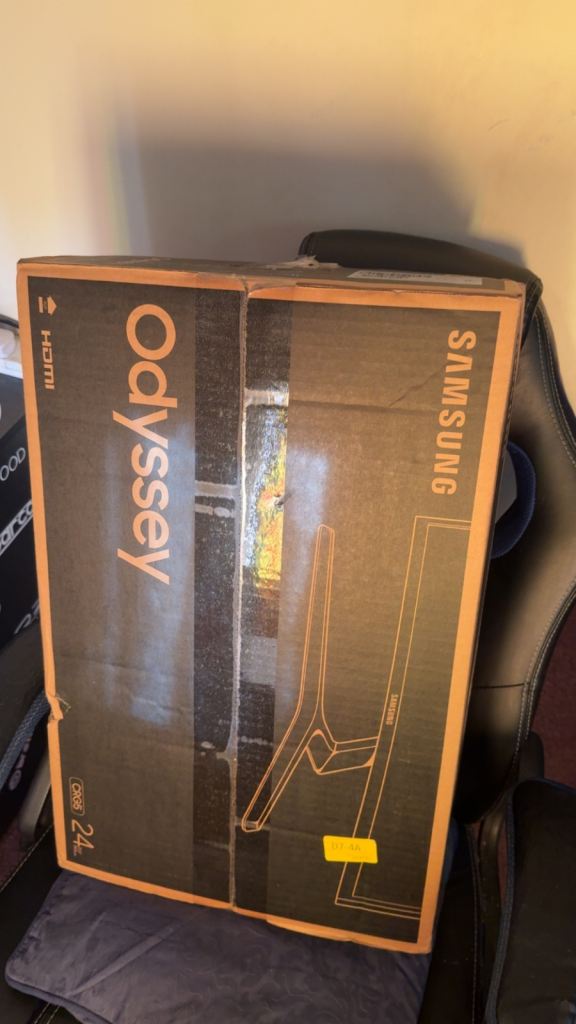 Samsung Odyssey CRG5 144HZ