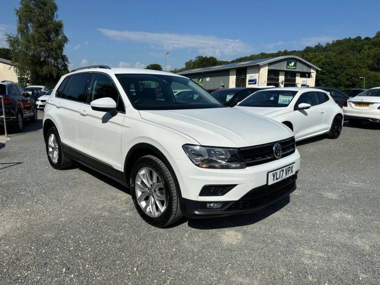 2017 Volkswagen Tiguan 2.0 TDI SE Navigation SUV 5dr Diesel Manual 4Motion Euro 6 (s/s) (150 ps) ...