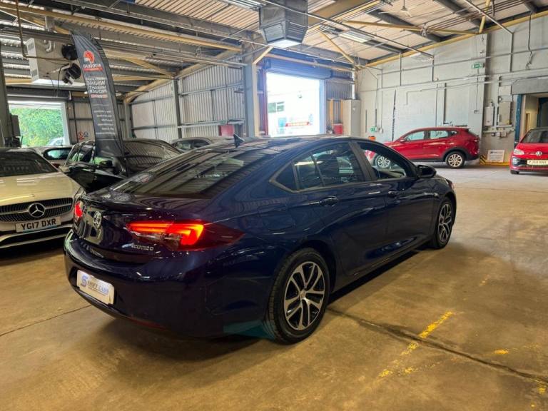 2019 Vauxhall Insignia 1.6 Turbo D ecoTEC Design Nav Grand Sport 5dr Diesel Manual Euro 6 (s/s) (...