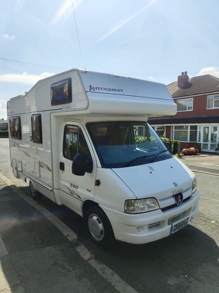 ELDDIS AUTOQUEST 200 with vango awning