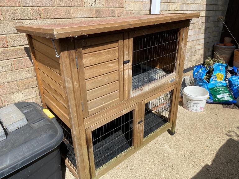 Rabbit / guinea pig cage 