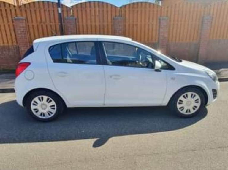 2014 64 VAUXHALL CORSA 5 DOOR WHITE 1.3 CDTI FACELIFT CHEAP TAX INSURANCE 207 AYGO C1 POLO GOLF