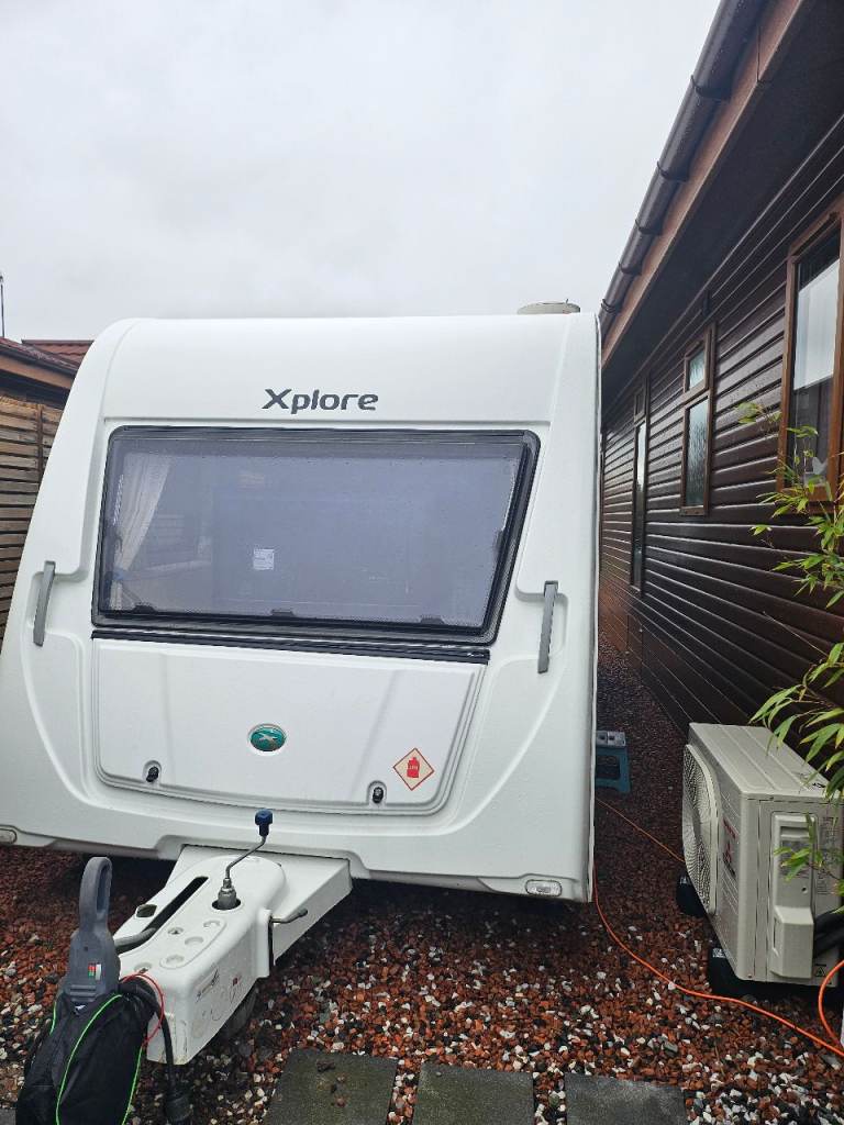Elddis Xplore 2014 fixed double bed