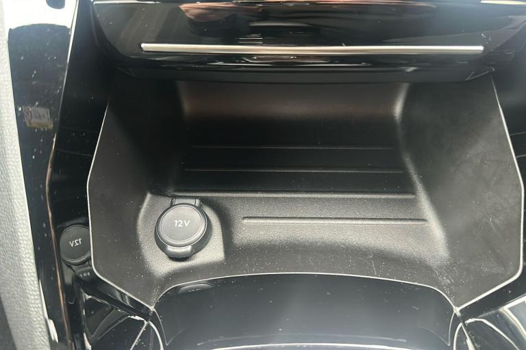  Peugeot 208 1.2 Puretech Gt Hatchback 5dr Petrol Eat Euro 6 s/s 100 Ps Petrol