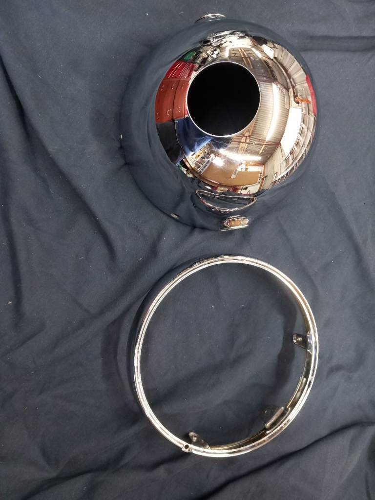 Genuine Triumph Headlight Shell and Rim for Triumph Bonneville + other Triumphs