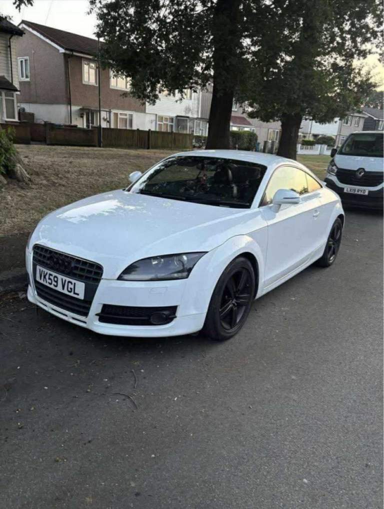 Audi, TT, Coupe, 2009, Manual, 1968 (cc), 2 doors