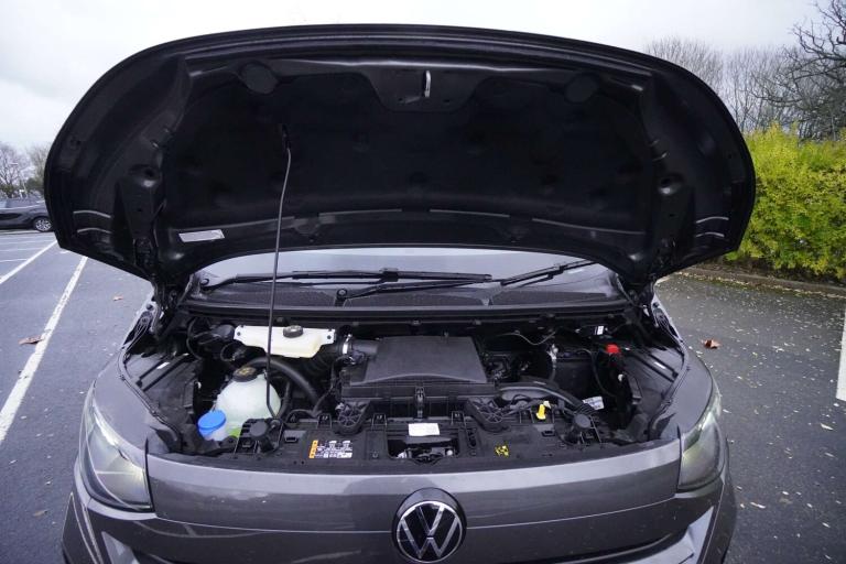 2025 Volkswagen Transporter 2.0 Transporter T28 Commerce Pro TDI + Delivery Miles + VW 5 Plus Pan...