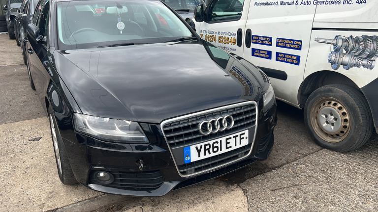 Audi A4 B8 breaking front bumper headlights wing 