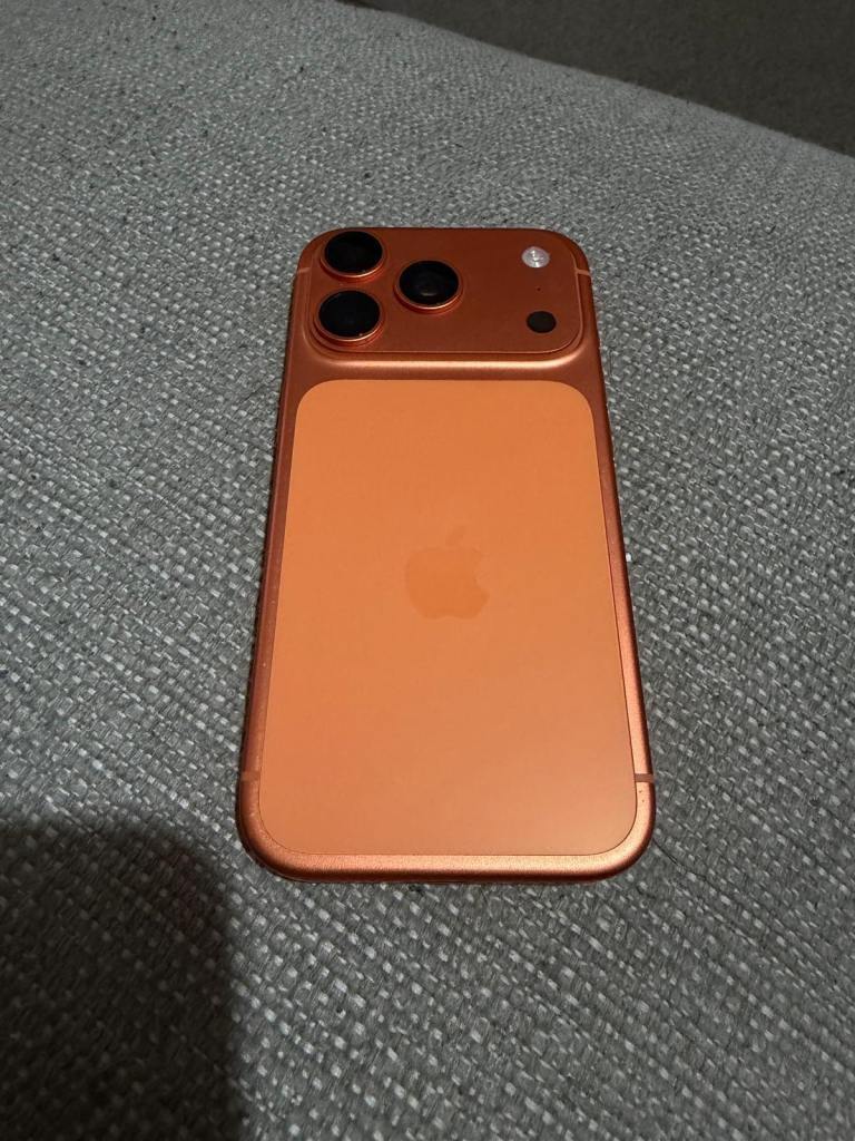 Apple iPhone 17 Pro - Orange, As Good As New