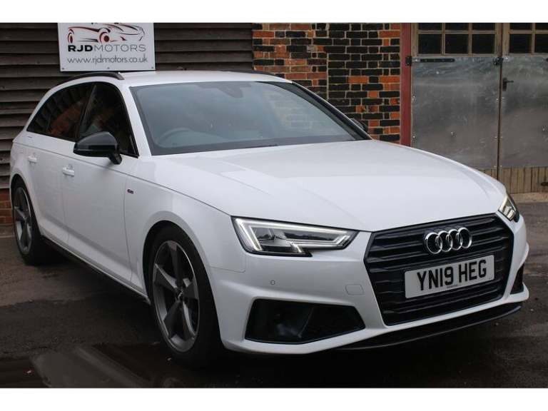 Audi A4 Avant TFSI Black Edition Estate Petrol Automatic