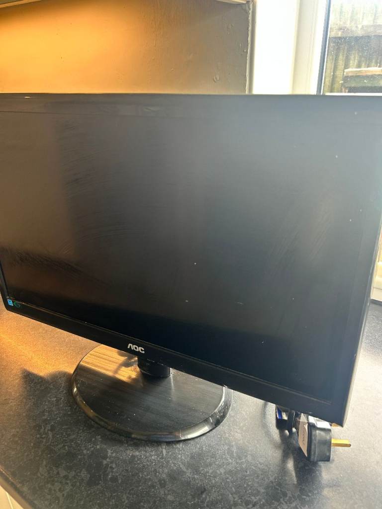 Computer monitor - 23"