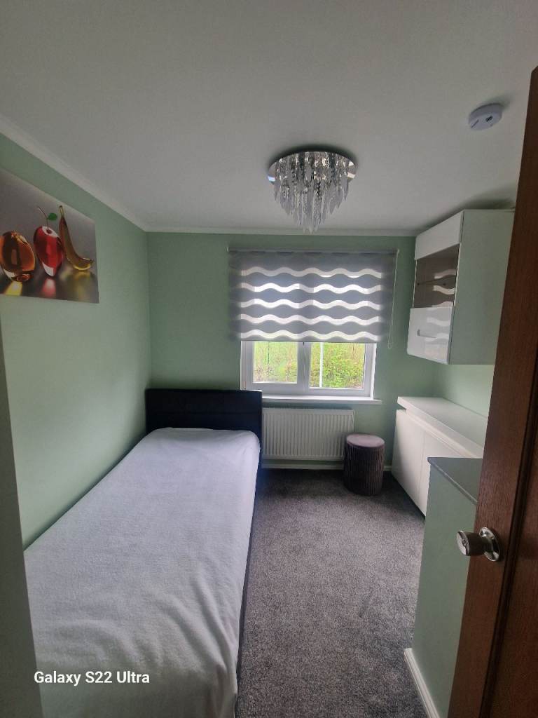 Rooms for rent in Taunton. Couples accepted too!