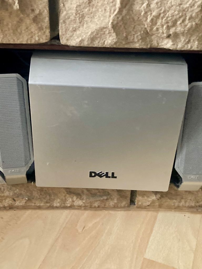 REDUCED Dell speakers with woofer 