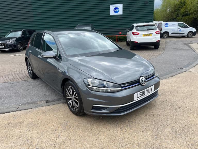 2019 Volkswagen Golf 1.5 TSI EVO SE Nav DSG Euro 6 (s/s) 5dr HATCHBACK Petrol Automatic