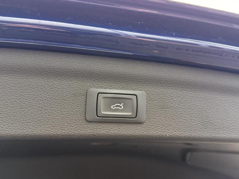 2021 Audi Q3 2.0 TFSI 40 S line SUV 5dr Petrol S Tronic quattro Euro 6 (s/s) (190 ps) ESTATE Petr...