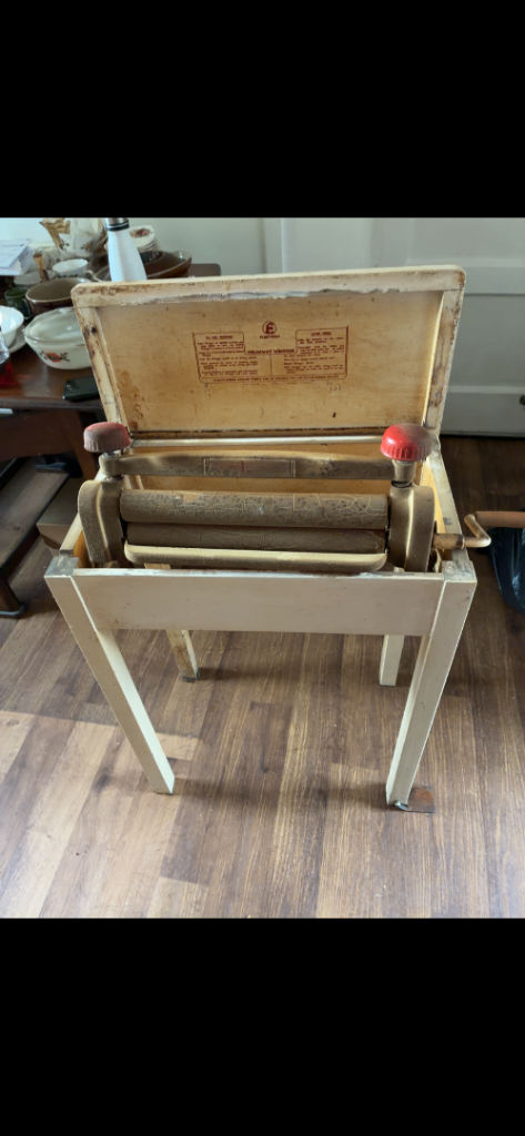 Home clearance - various bits - ideal resale car boot