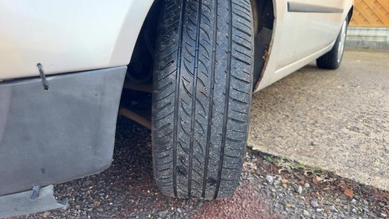 Ford Fiesta 1.25 5dr Hatchback – 2004 – Low miles (46k) – Long MOT (Sept 2026)