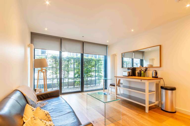 Highly sought-after, 1 bedroom, ground flat at Quartermile – available October