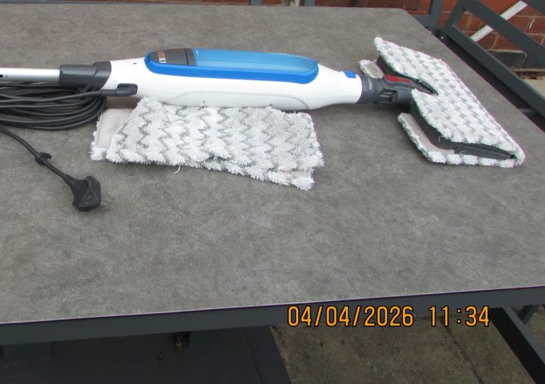 Hard Floor steam cleaner