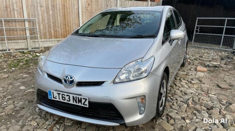 2014 Toyota Prius 1.8L HATCHBACK Hybrid Electric Automatic