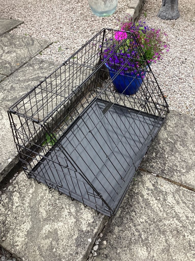 Small dog cage