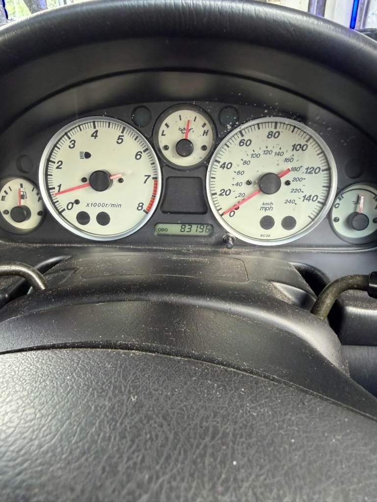 Mazda, MX-5, Convertible, 2004, Manual, 1839 (cc), 2 doors