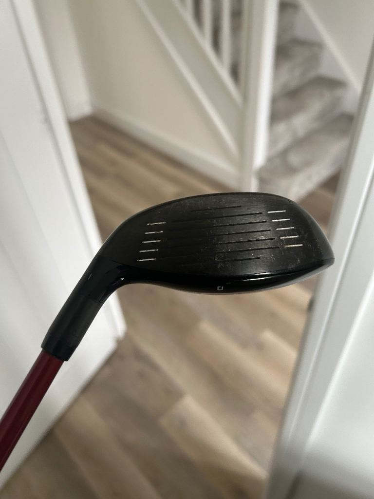 Wilson Dynapwr Hybrid Golf Club with Headcover