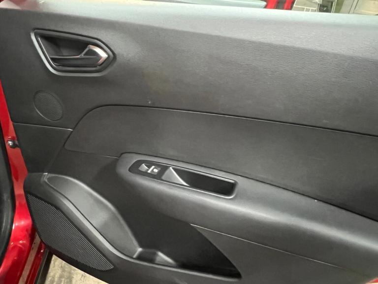 2022 Renault Arkana 1.3 TCe MHEV Iconic EDC 2WD Euro 6 (s/s) 5dr COUPE Petrol Automatic