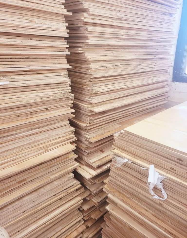 Plywood  sheets