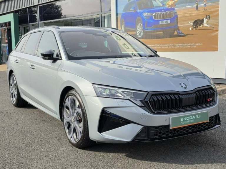 SKODA OCTAVIA 2.0 TSI vRS 5dr DSG