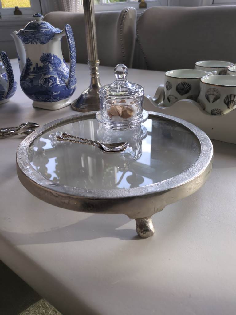 Glass and silver cake stand tray 