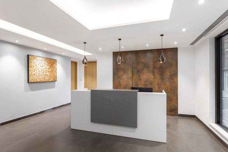 London - EC4Y0AB \ Expand Your Business Presence with a Virtual Office