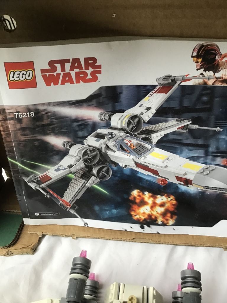 SOLD - Lego Star Wars, X-Wing Starfighter (75218)