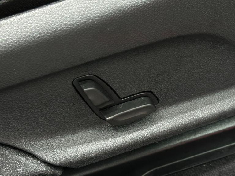 2019 Mercedes-Benz GLC GLC 220d 4Matic AMG Line 5dr 9G-Tronic ESTATE DIESEL Automatic