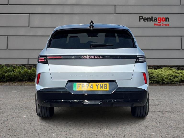  Vauxhall Grandland Electric 73kwh Gs Suv 5dr Electric Auto 213 Ps Electric