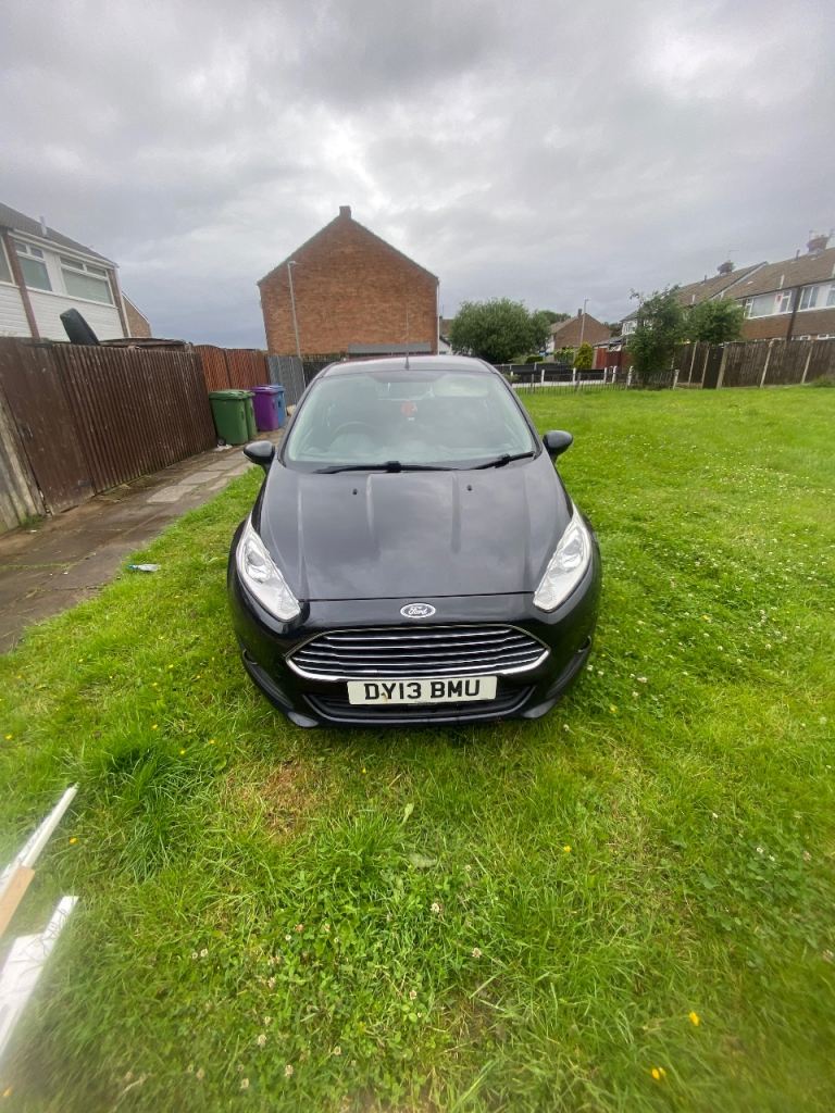 Ford, FIESTA, Hatchback, 2013, Manual, 1498 (cc), 5 doors