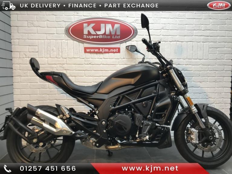 Benelli 502 C Cruiser Custom Motorcycle 500cc A2 Low Seat