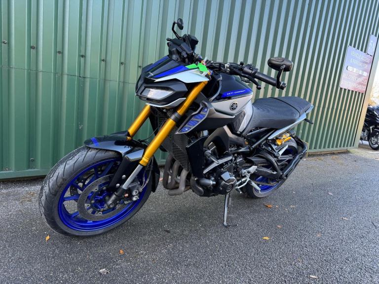 Yamaha MT09 SP 2018 Akrapovic Can Heated Grips 22k New MOT Warranty
