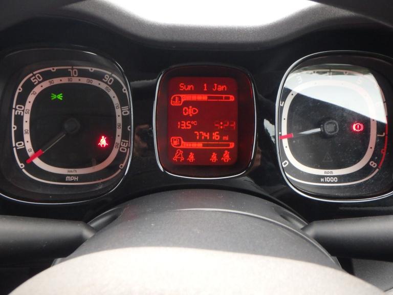 2012 Fiat Panda 1.2 Lounge 5dr..£35 Road Tax HATCHBACK Petrol Manual