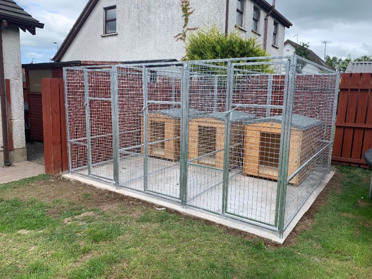 High quality galvanised dog pens. Dog run. Dog kennel. Pet cat enclosures