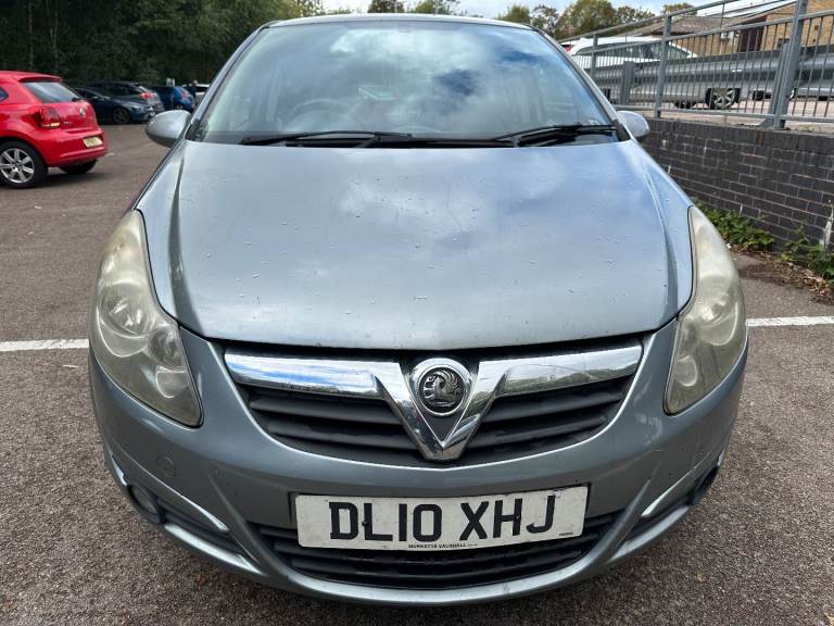 Vauxhall Corsa 1.4 Petrol – 12 Months MOT – Everything Works