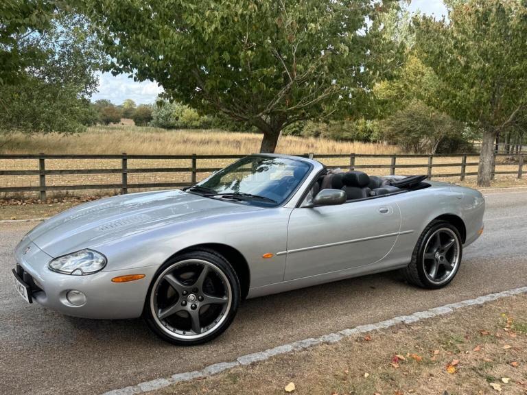 JAGUAR XKR 4.0 100 Limited Edition 2dr 2002