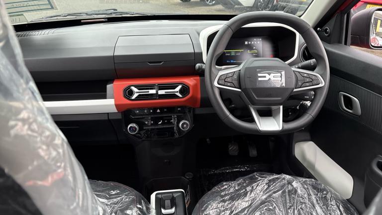 2025 Dacia Spring 27kWh Expression 65 48kW 5dr Auto Electric Hatchback Hatchback Electric Automatic